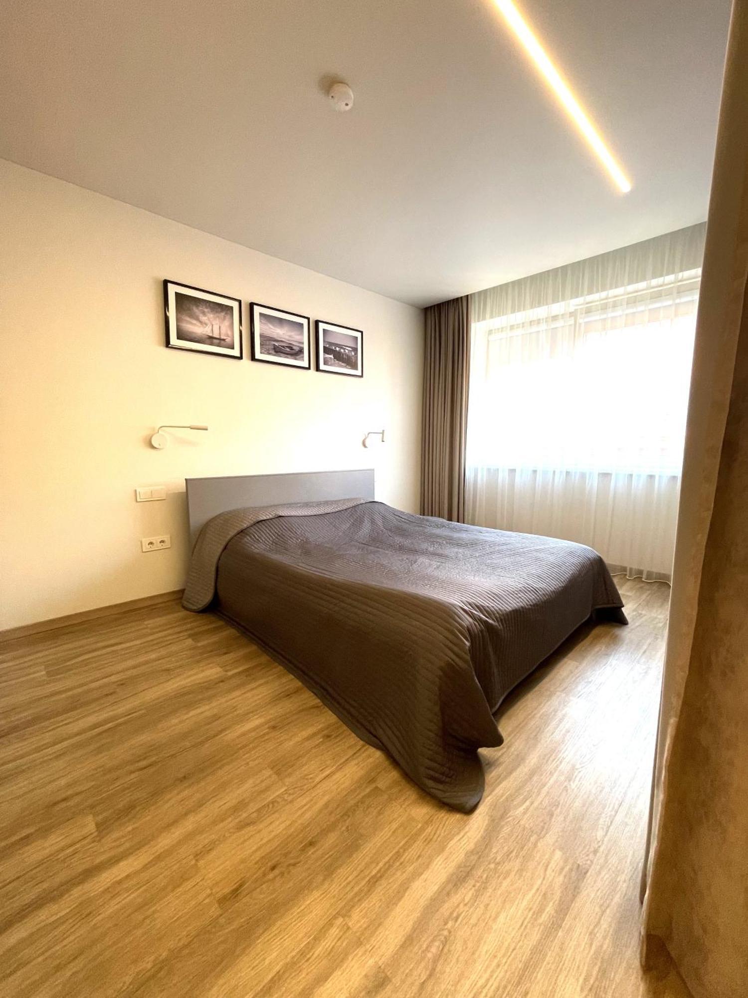 Benetis Apartments Klaipeda Ngoại thất bức ảnh